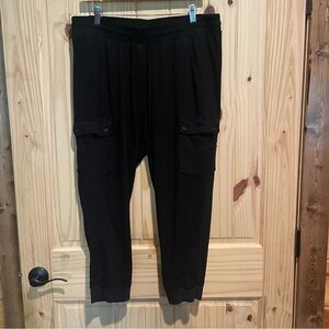 Torrid Black Cropped Joggers Size 2